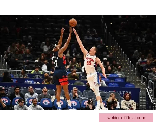 杜伦豪取24分11板助活塞轻取奇才送14连败坎宁安因伤缺阵